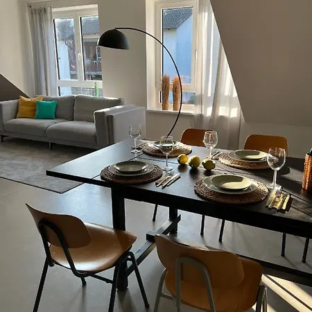 Ruhige Mit 2 Schlafzimmern Auf 80qm Appartamento Kurnach